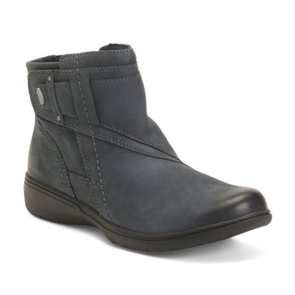 CLARKS Nubuck Leather Carleigh Style Comfort Booties - Picture 1 of 3